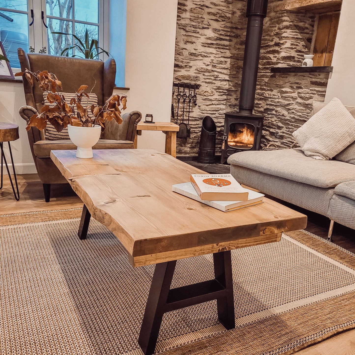 VELA Live / Waney Edge Coffee Table With Metal A Frame Legs image 2