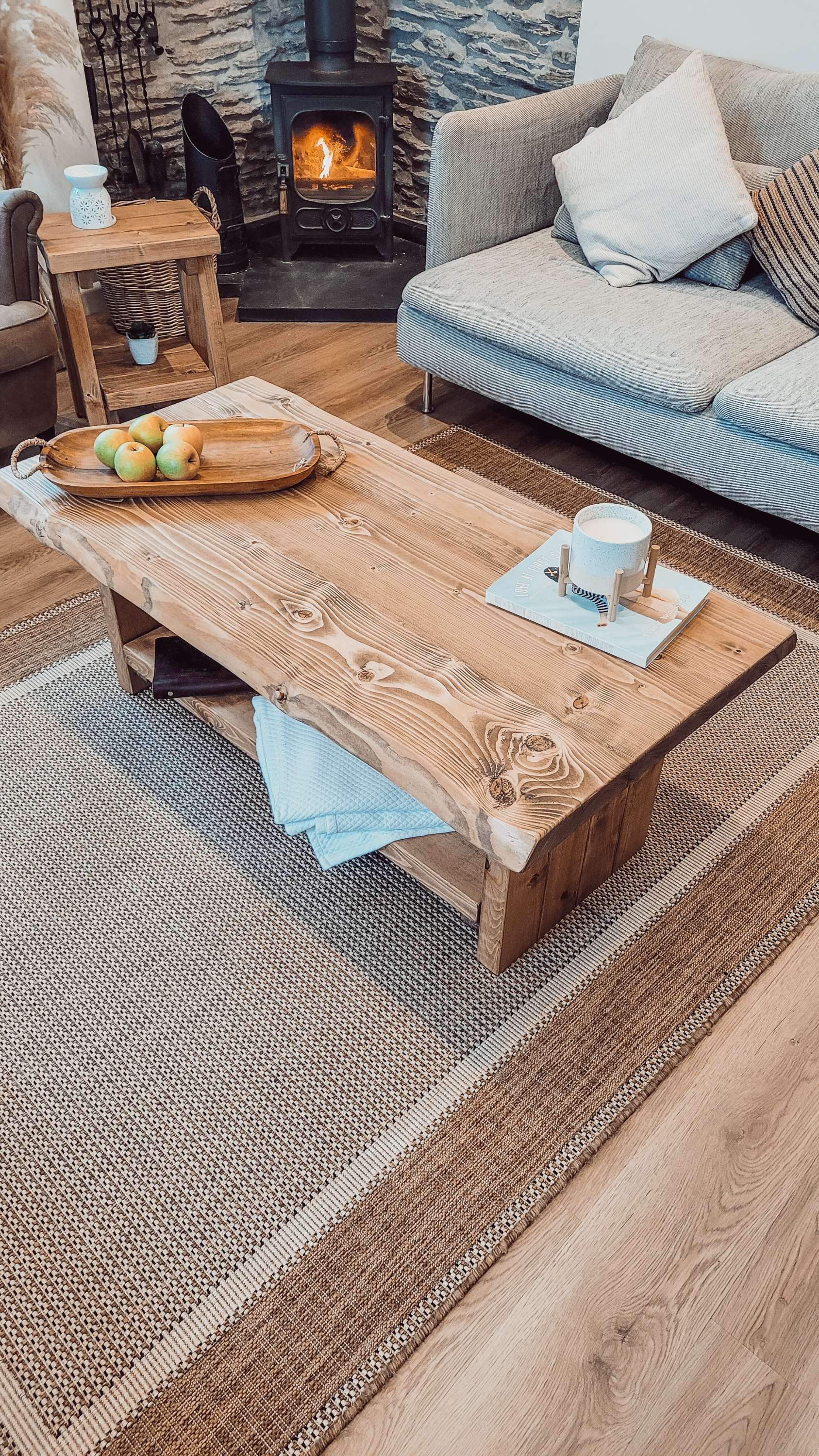 LORIE Chunky Live / Waney Edge Coffee Table With Shelf image 3