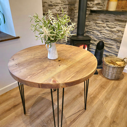 TIVIA Rustic Chunky Wooden Round Dining Table With Hairpin Legs