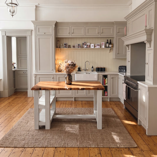 GRANTHAM Light Grey Kitchen Island Solid Wood With Shelf / Breakfast Bar